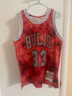 Mitchell & Ness Chicago Bulls Scottie Pippen Jersey